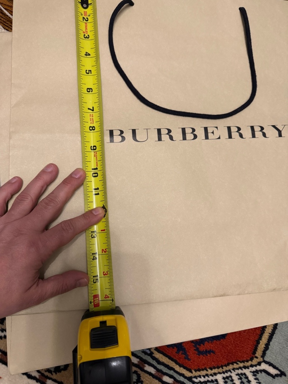 Burberry Beige Shopping Bag with Black Handles - Picture 3 of 5